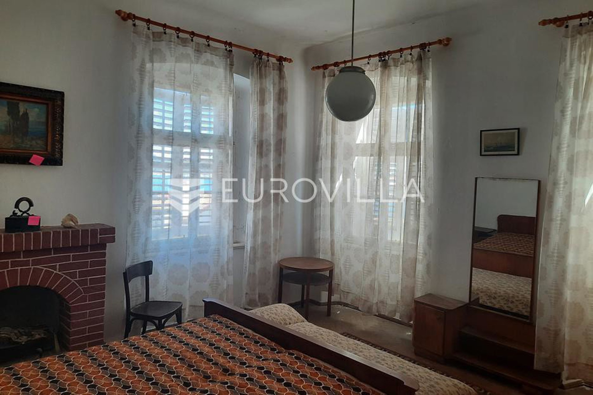 U srcu Malog Lošinja prodaje se kapetanova kuća. Cijena je 1.250.000 €