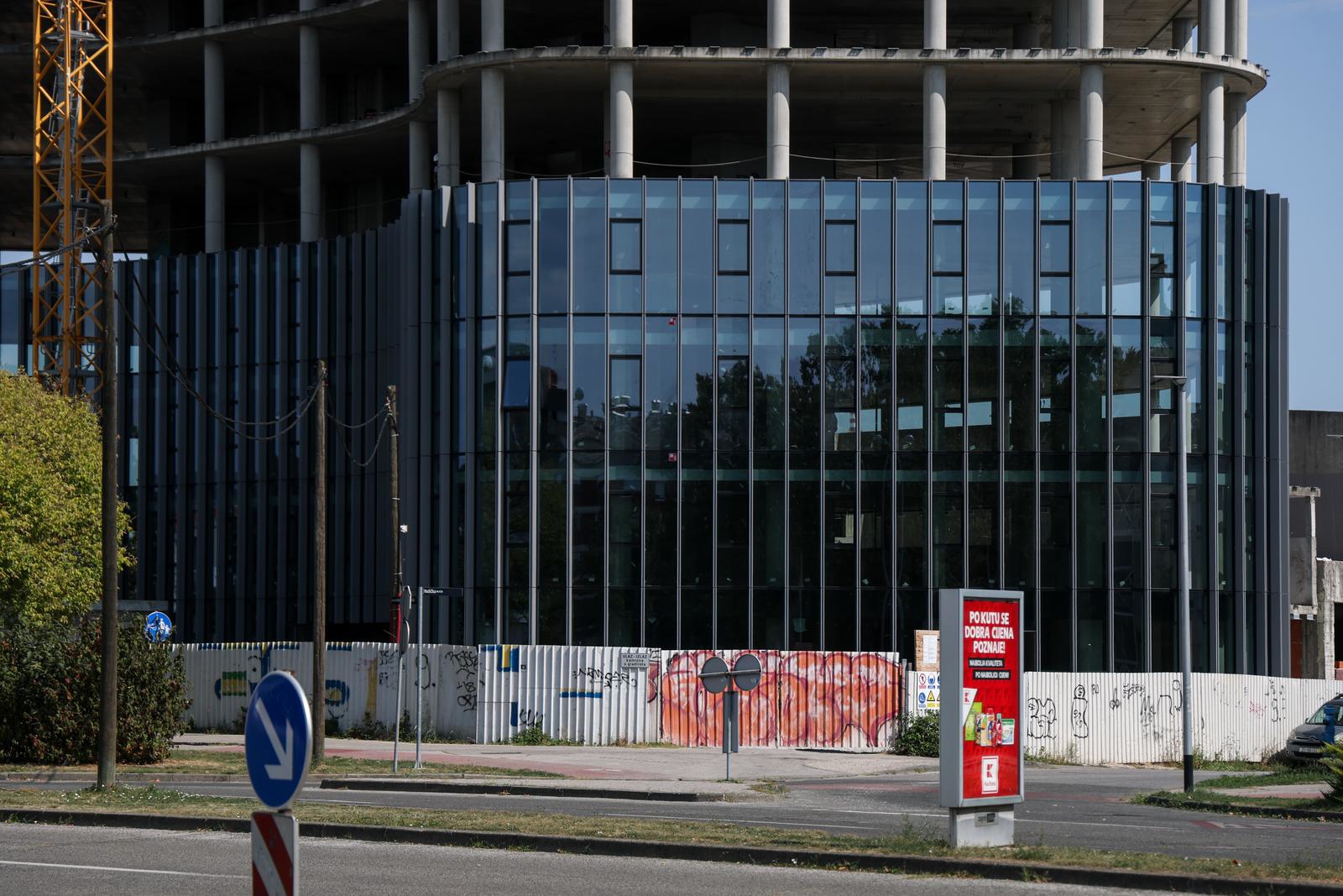 FOTO I VIDEO Ova zgrada konačno prestaje biti jedno od najvećih rugla Zagreba?