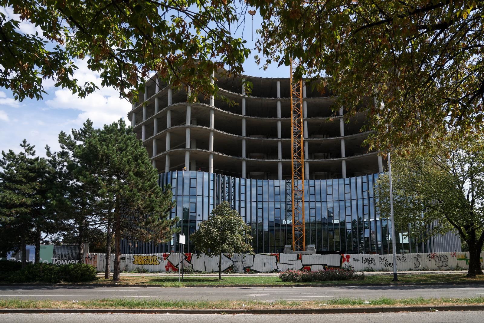 FOTO I VIDEO Ova zgrada konačno prestaje biti jedno od najvećih rugla Zagreba?