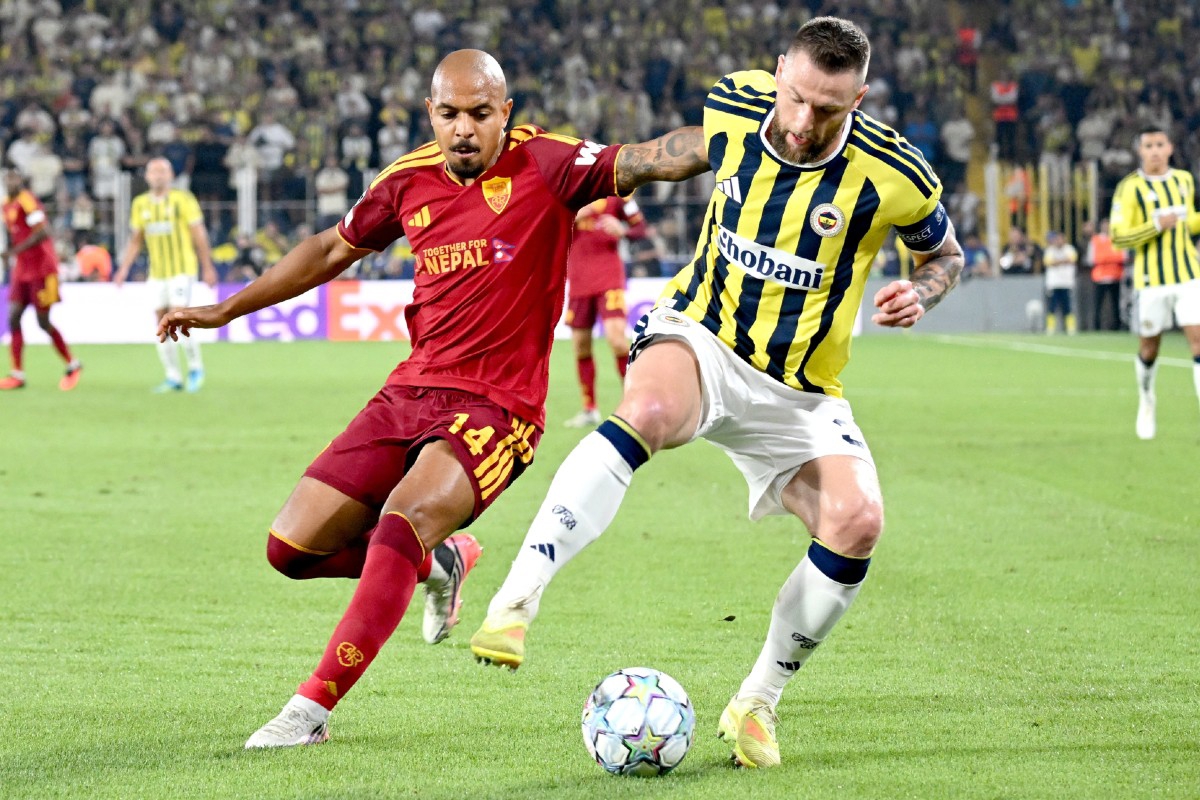VIDEO Perišićev PSV osvojio bod na početku Lige prvaka. Roma remizirala u Istanbulu