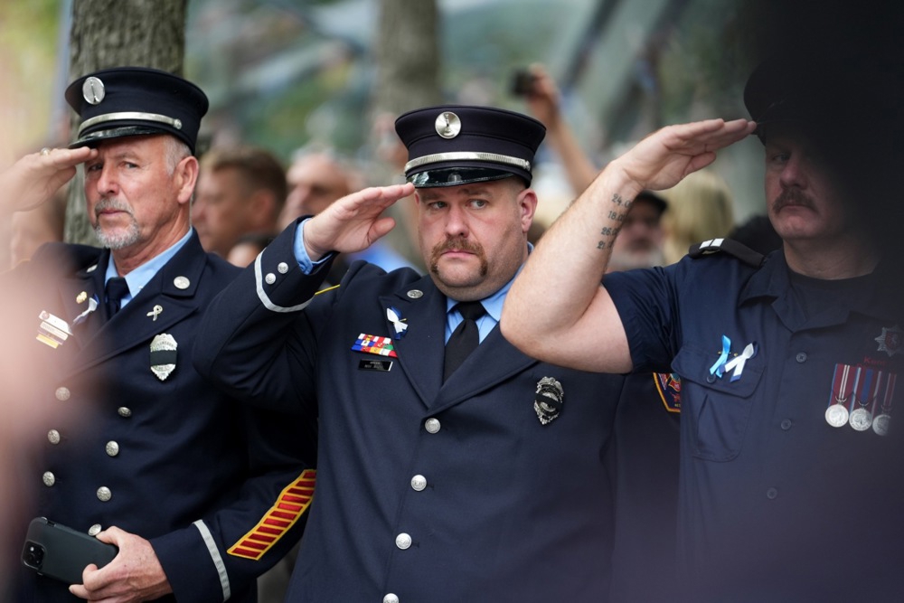 Amerikanci se prisjećaju poginulih 11. rujna. U New Yorku satima čitali imena žrtava