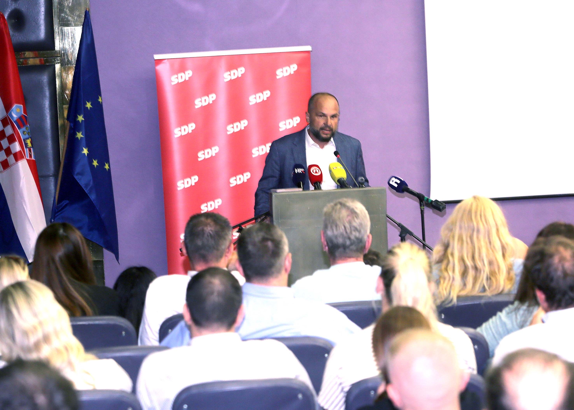 SDP presložio vrh stranke, Zubčić novi glavni tajnik
