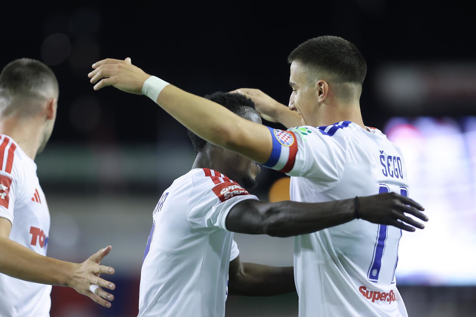 Hajduk pobijedio Slaven i preuzeo vrh SHNL-a