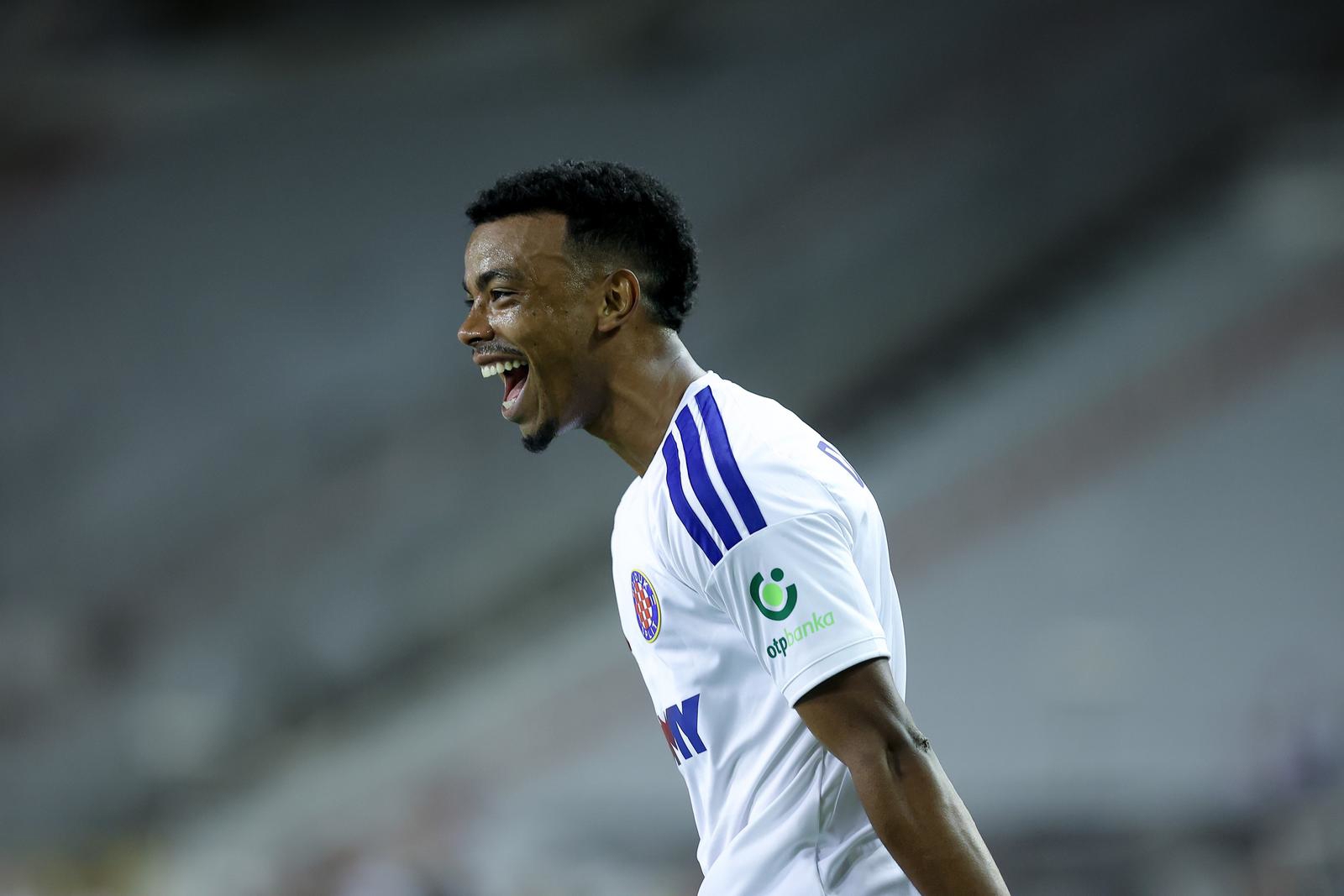 Hajduk pobijedio Slaven i preuzeo vrh SHNL-a