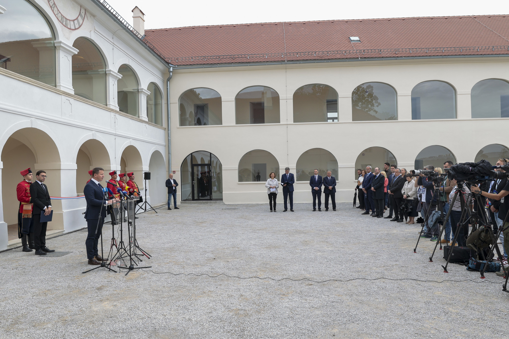 VIDEO Otvoren obnovljeni dvorac Erdödy u Kerestincu