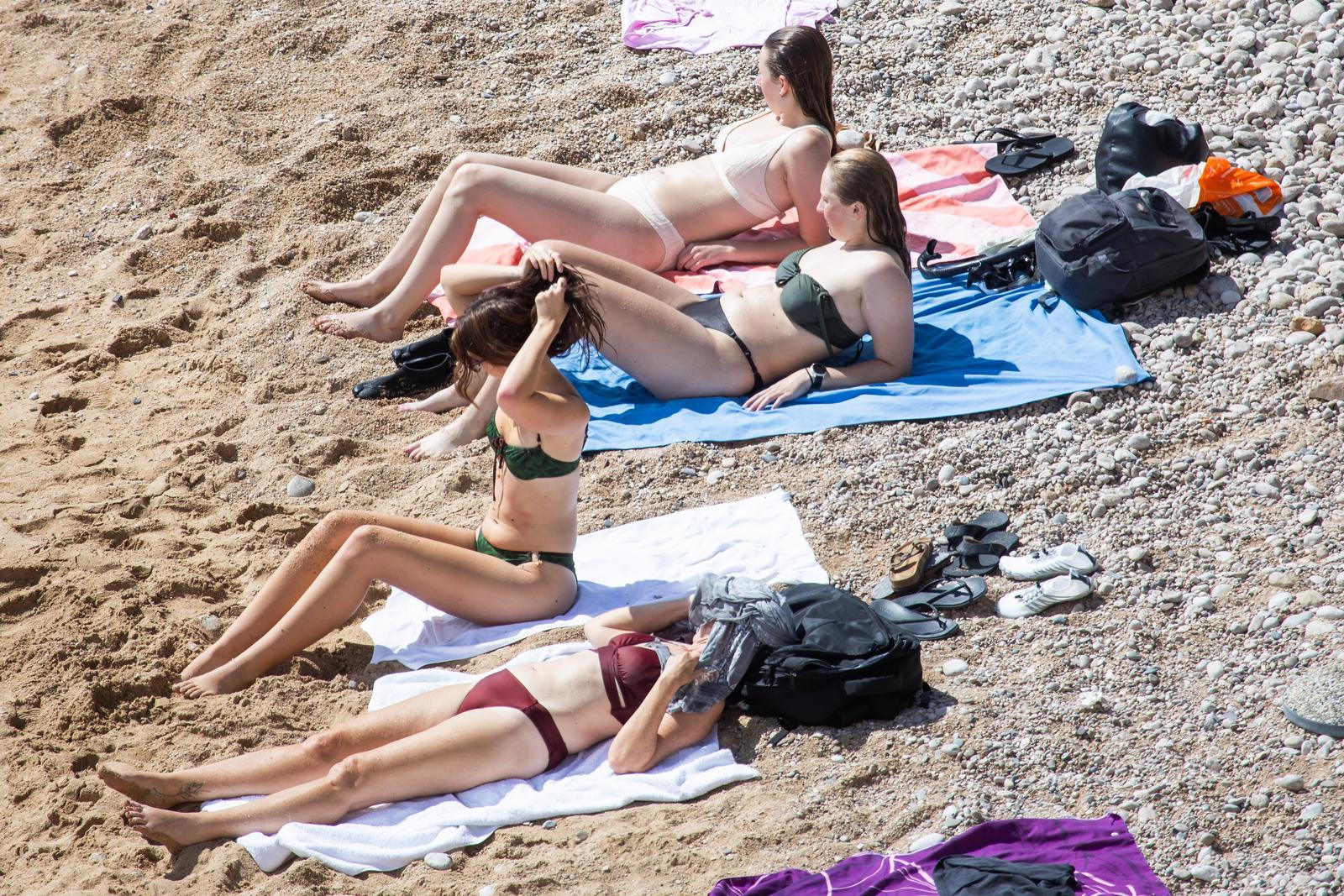 FOTO U Dubrovniku je i sredinom rujna jako hot 🥵