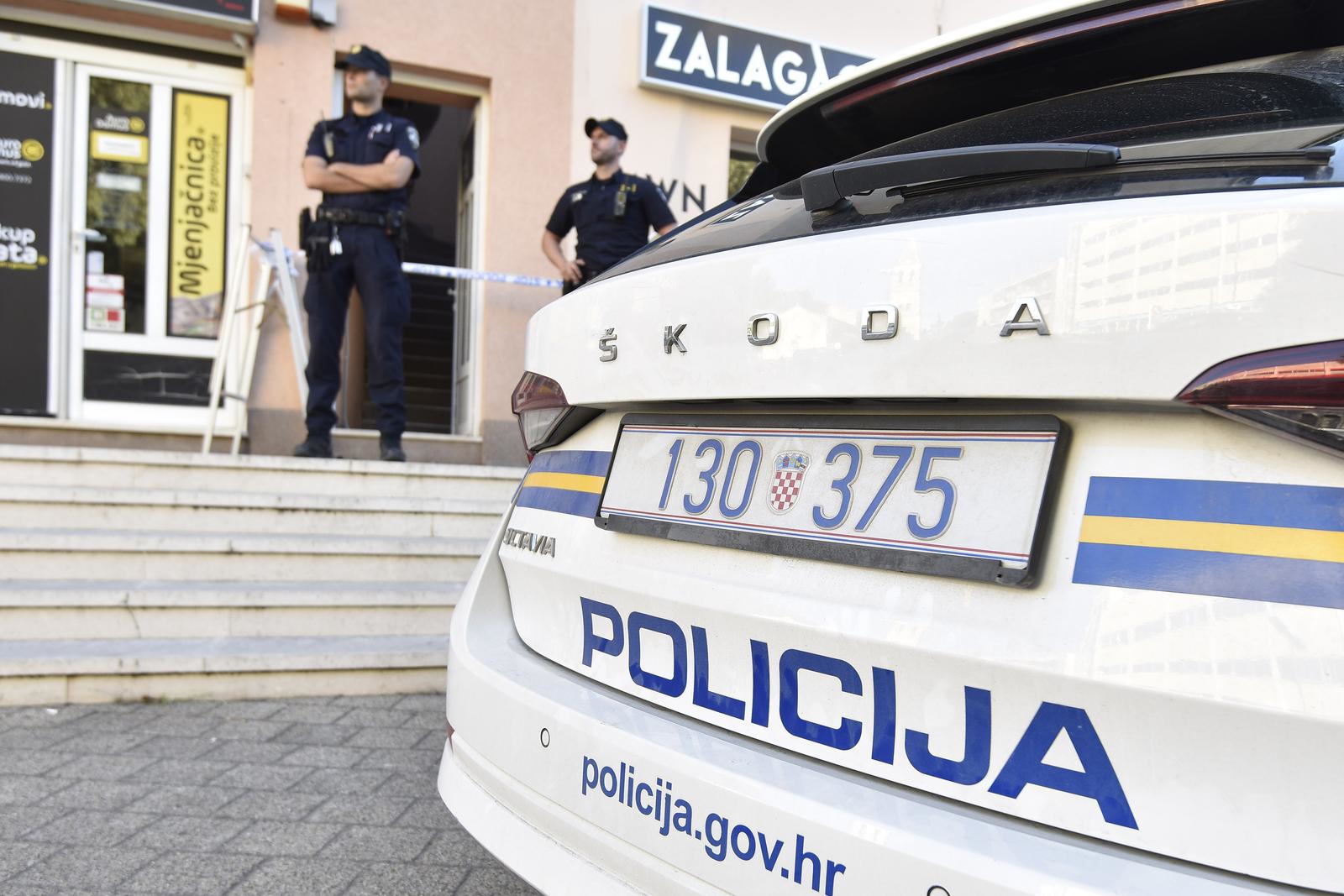 Drogiran ubio muškarca pa teško ranio djevojku u Šibeniku. Oglasio se DORH
