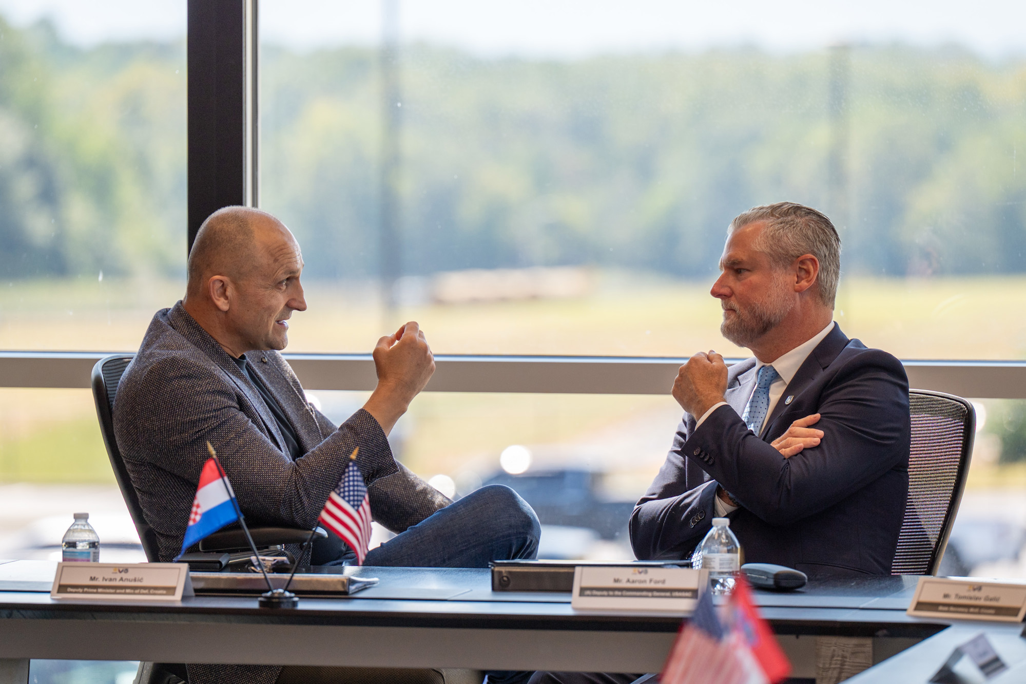 Anušić u Americi, tvrdi da je dogovorio bržu isporuku moćnih raketa
