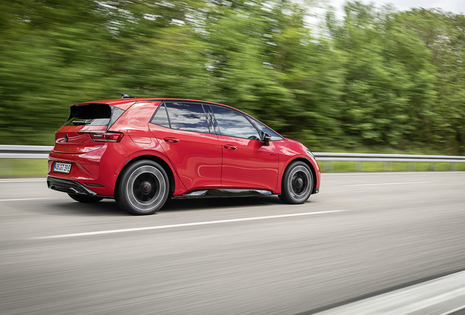 Volkswagen ID.3 GTI: Predstavljen najsnažniji GTI u povijesti sa stražnjim pogonom