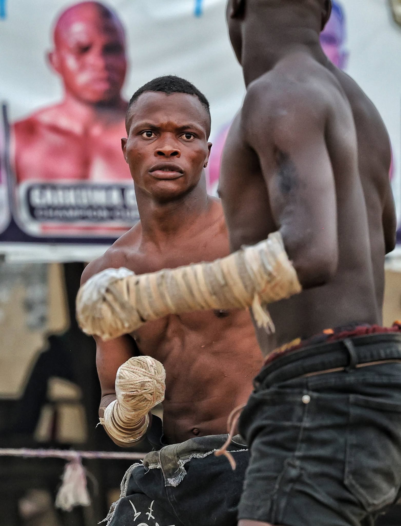 Putopis Hrvata u Nigeriji: "Gledao sam čovjeka kako stavlja vrat među zube hijene"