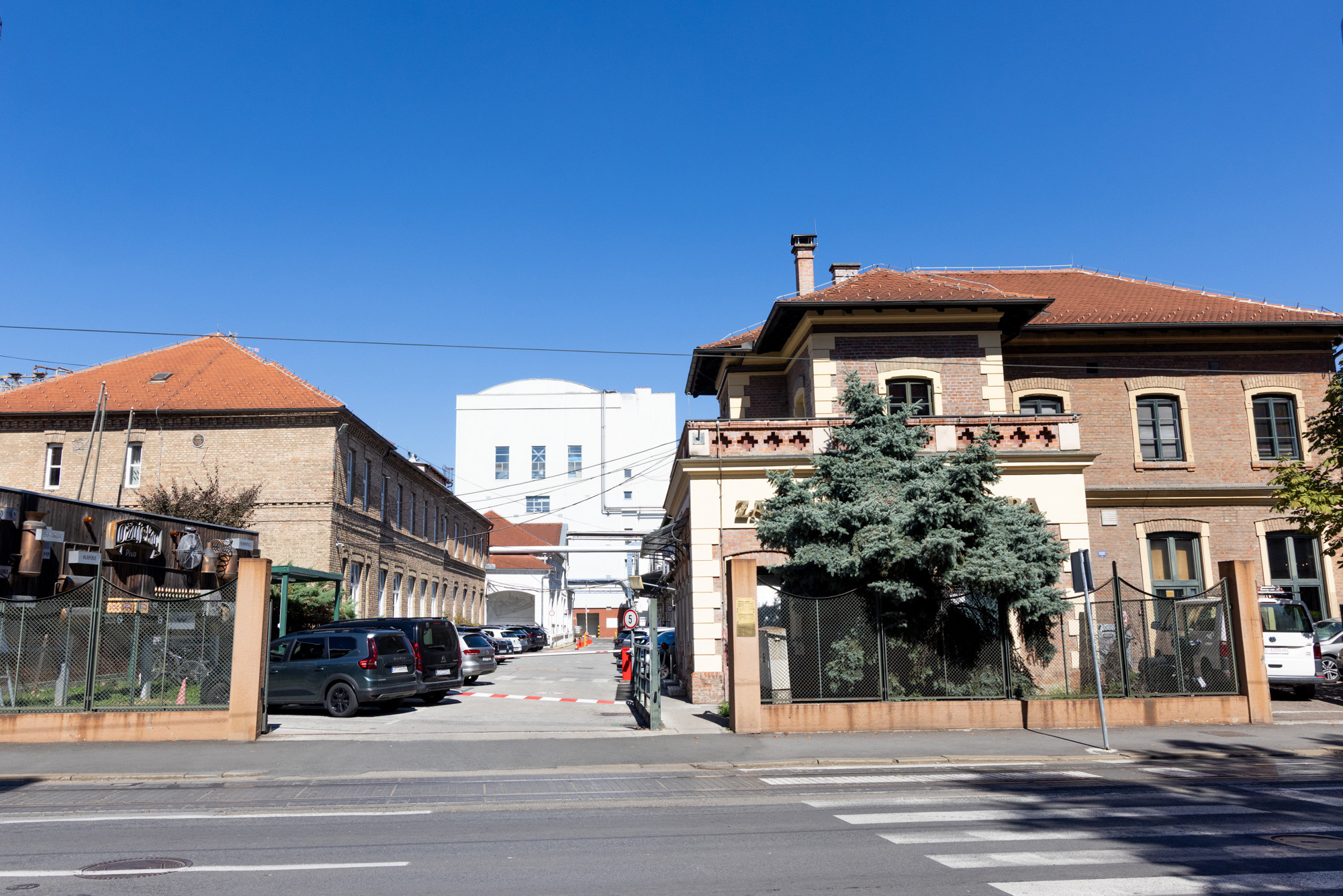 Nastali su kad je Zagreb ostao bez piva. Preživjeli su krah, ustaše i privatizaciju