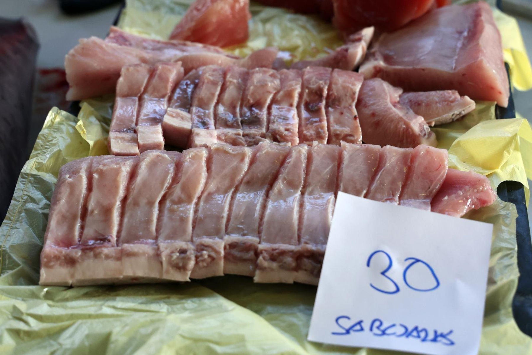 Petak je dan za ribu. Koliko na šibenskoj ribarnici koštaju orada, brancin, lignje...