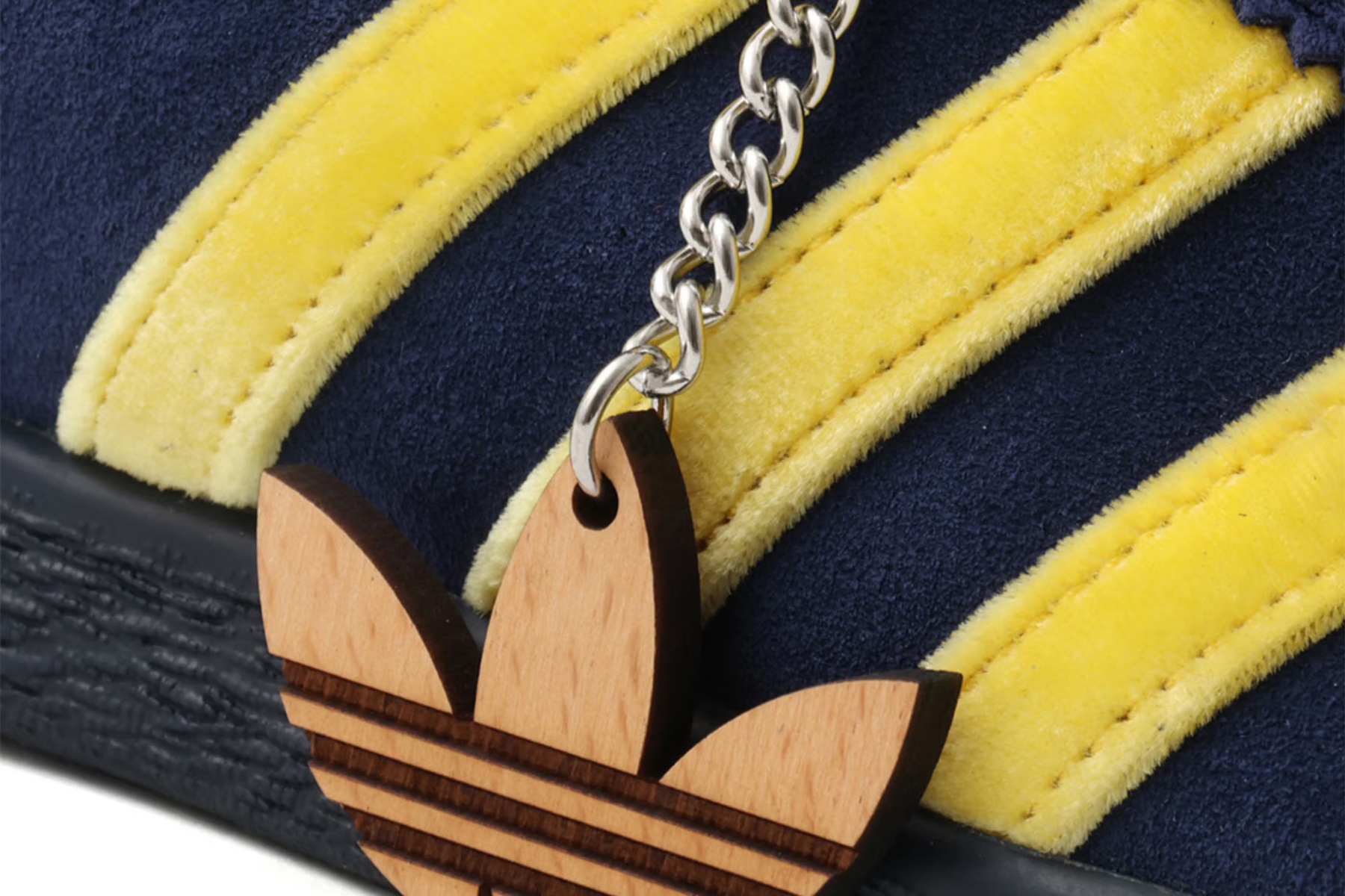 adidas predstavio vodootporne tenisice inspirirane japanskom jeseni