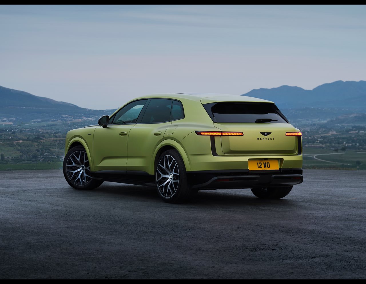 FOTO Bentley je dugo čekao s prvim električnim autom. Je li se čekanje isplatilo?