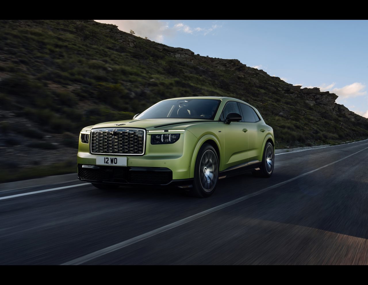 FOTO Bentley je dugo čekao s prvim električnim autom. Je li se čekanje isplatilo?