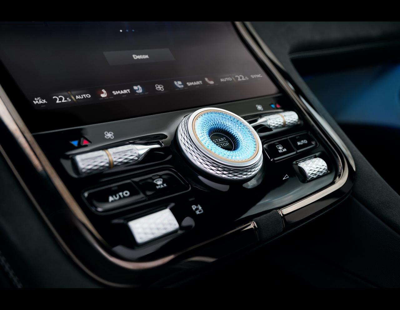 FOTO Bentley je dugo čekao s prvim električnim autom. Je li se čekanje isplatilo?