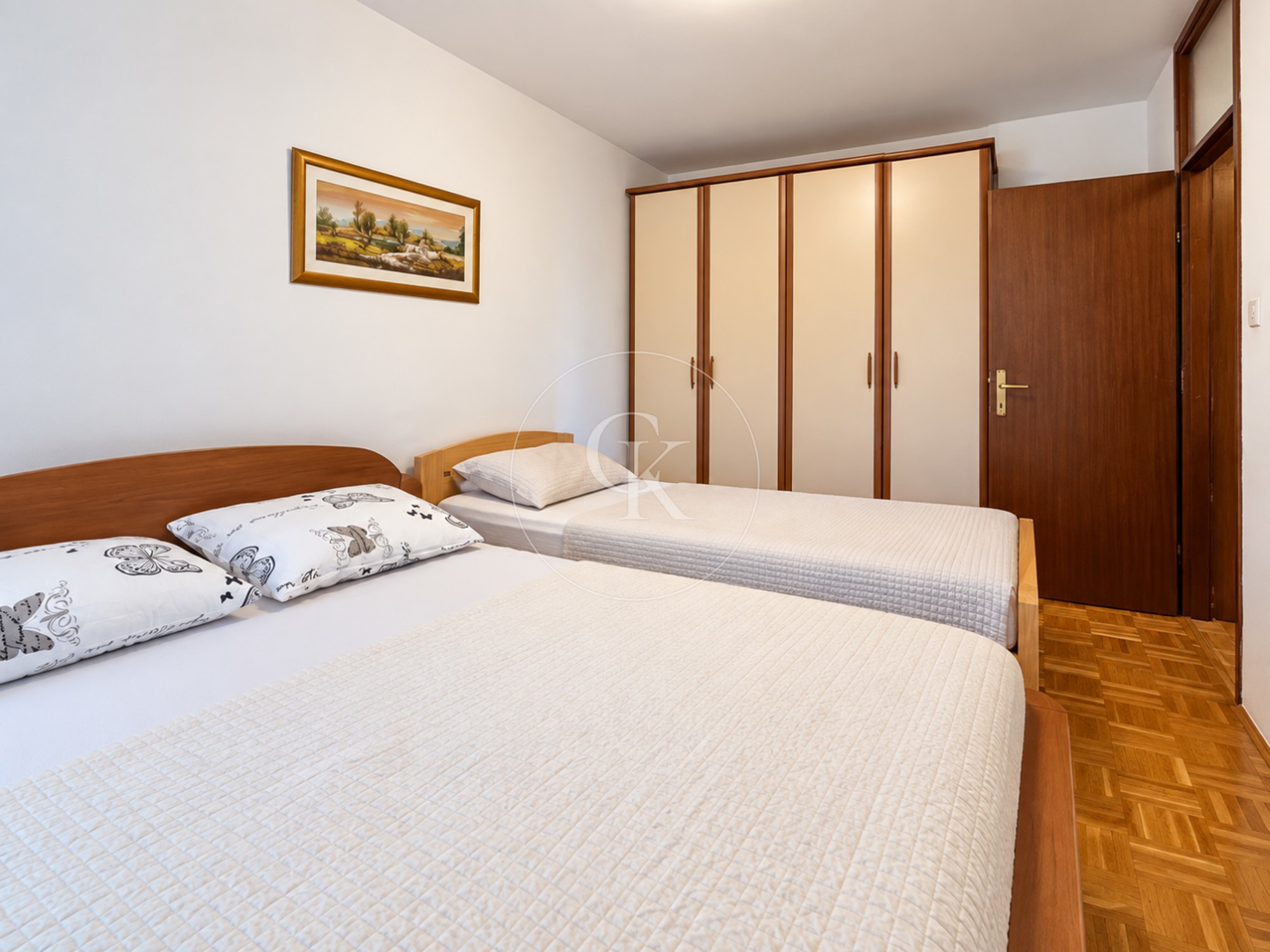 Trosoban stan u Zagrebu prodaje se za 190.000 €. Pogledajte fotke