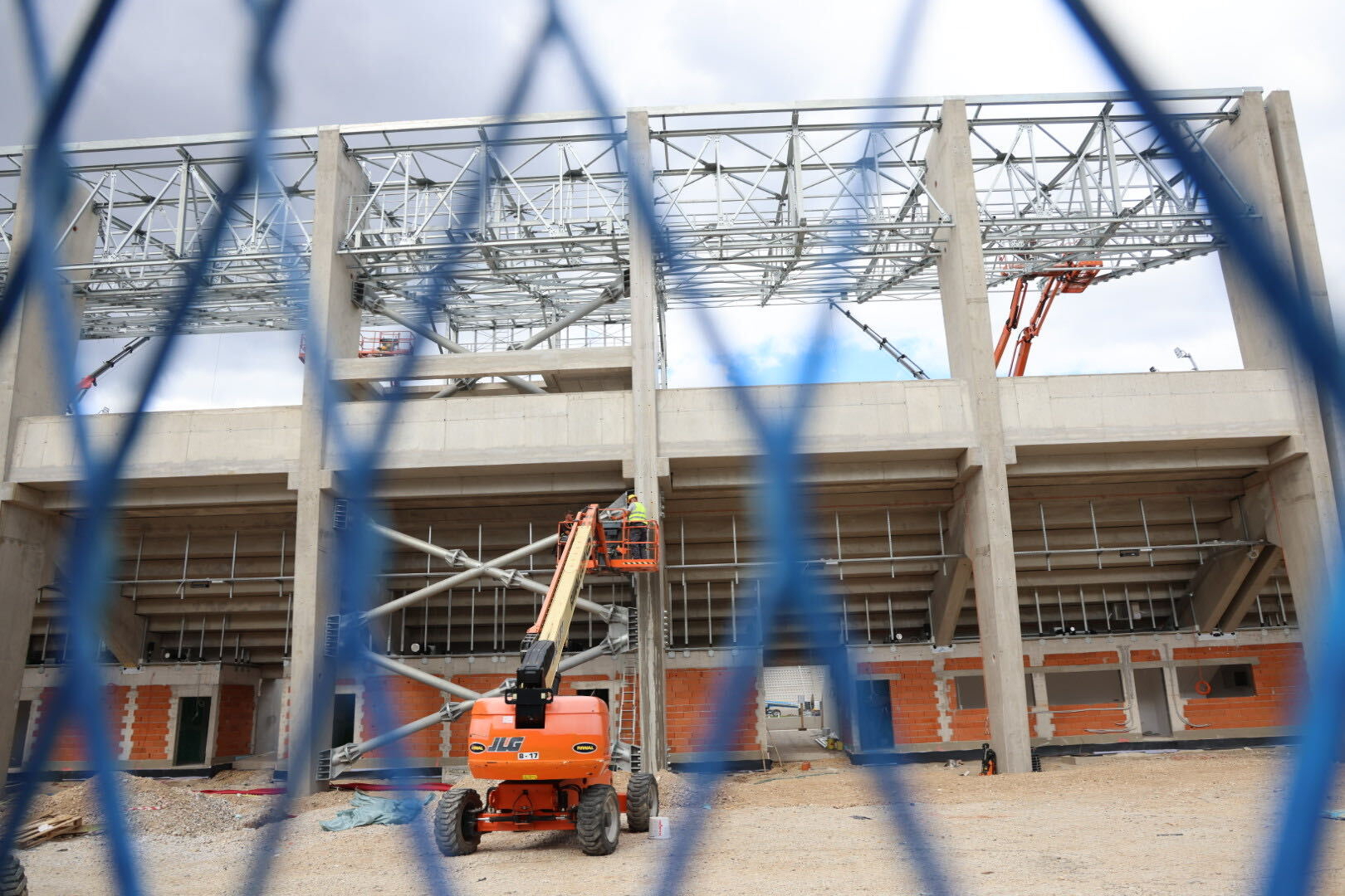 Jučer je otkriven novi Maksimir. Evo kako danas izgleda stadion u Kranjčevićevoj