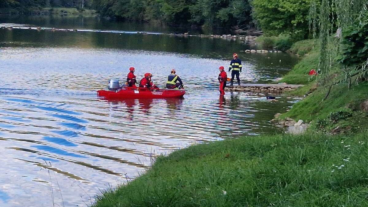 FOTO Detalji tragedije na Kupi: "Migranti su pokazivali da ne znaju plivati"