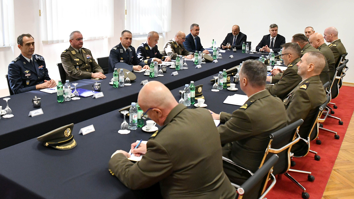 Milanović se sastao s vojnim vrhom: "Provedbeni dokument kasni više od godinu dana"