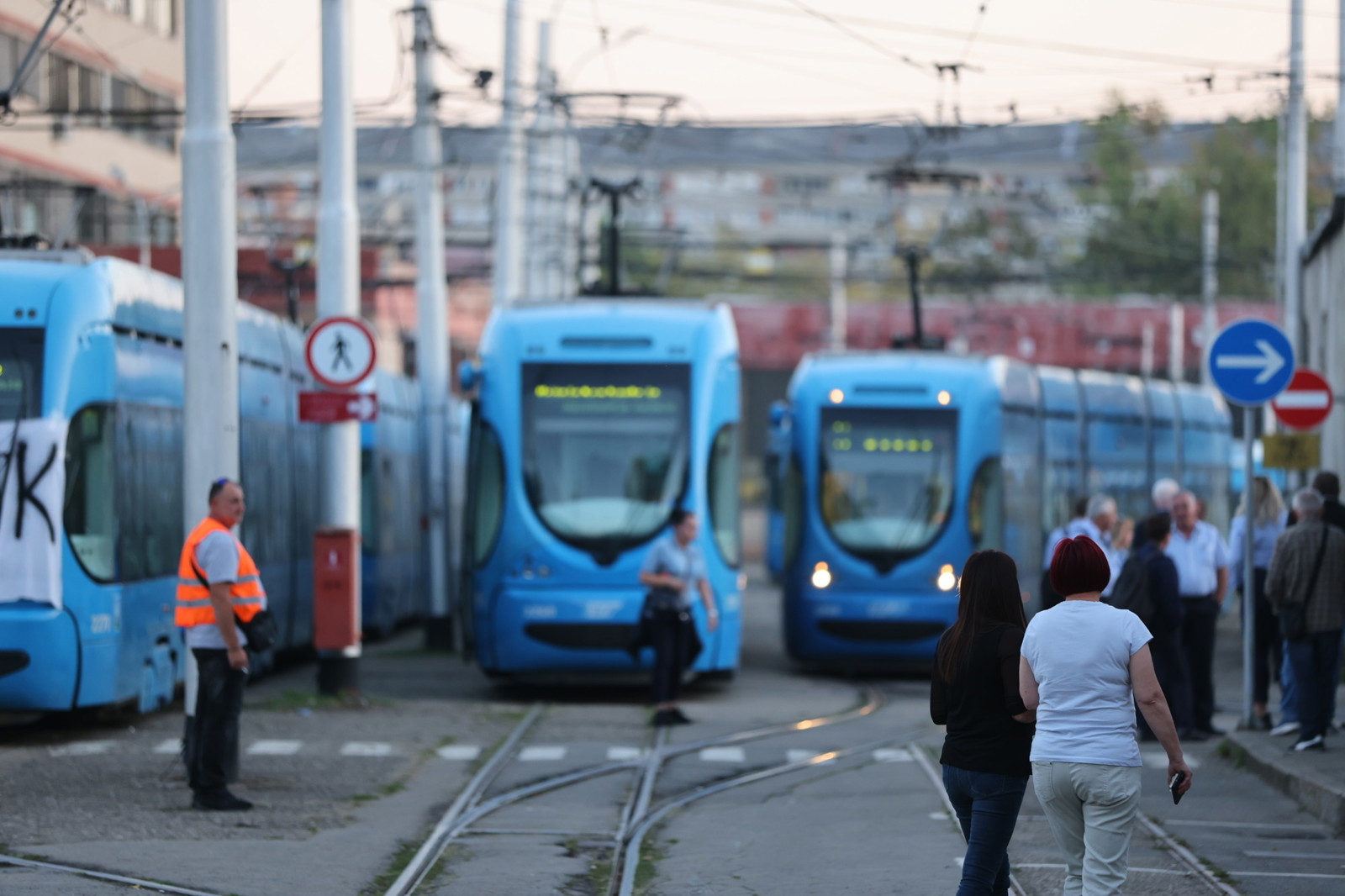 Gotov štrajk u Zagrebu, tramvaji i busevi voze. Tomašević: Nećemo ga ...