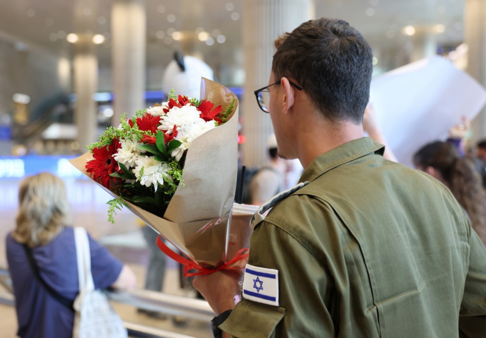 VIDEO Heroj ispričao Netanyahuu: "Izvukao sam pilota iz kokpita i zgrabio komande"