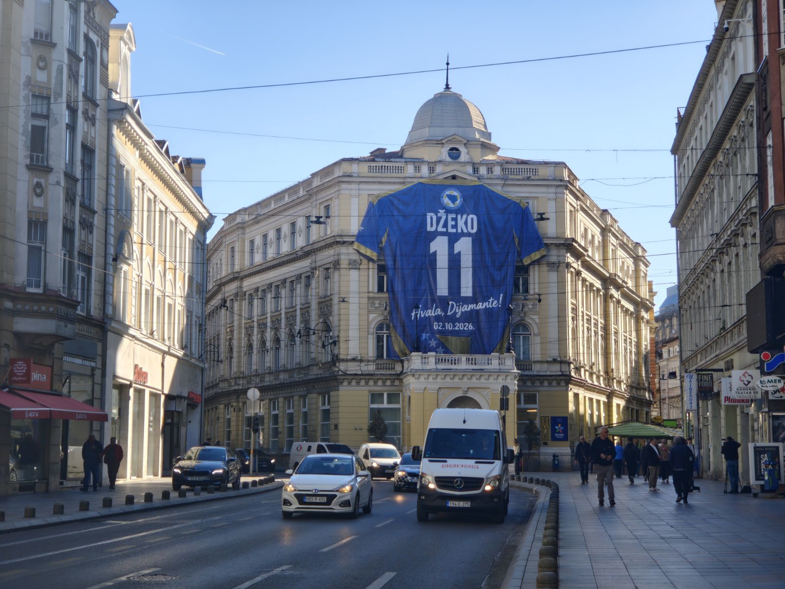Sarajevo se oprašta od legende: Jela sam 11 ćevapa, a Džeko me dočekao i uz desert