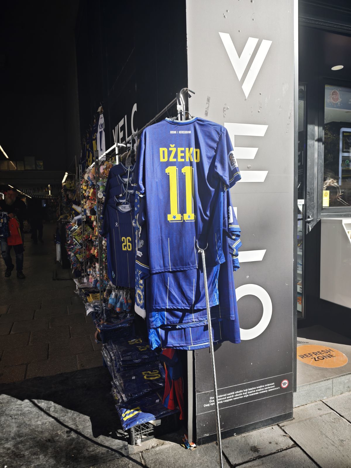 Sarajevo se oprašta od legende: Jela sam 11 ćevapa, a Džeko me dočekao i uz desert