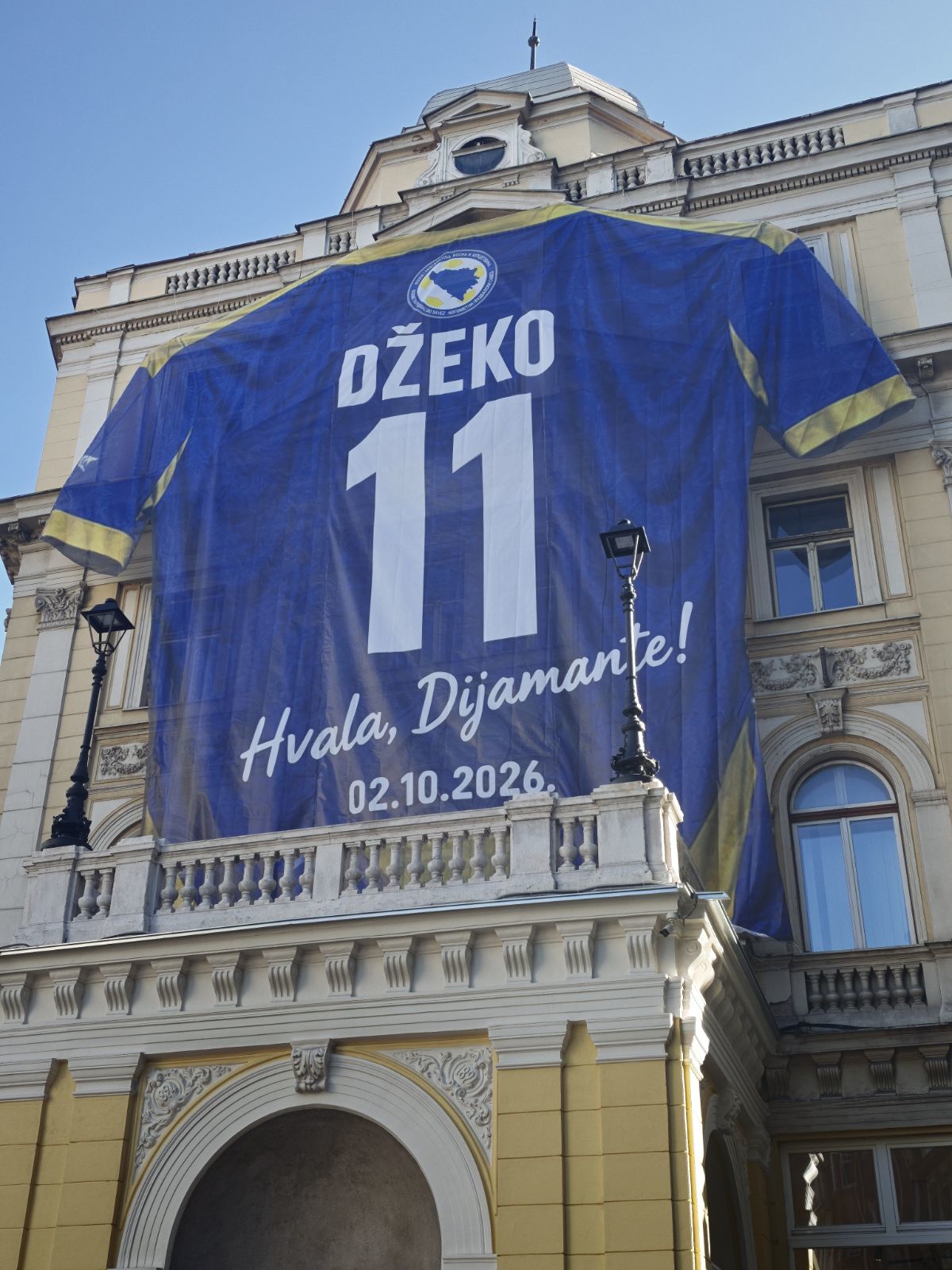 Sarajevo se oprašta od legende: Jela sam 11 ćevapa, a Džeko me dočekao i uz desert