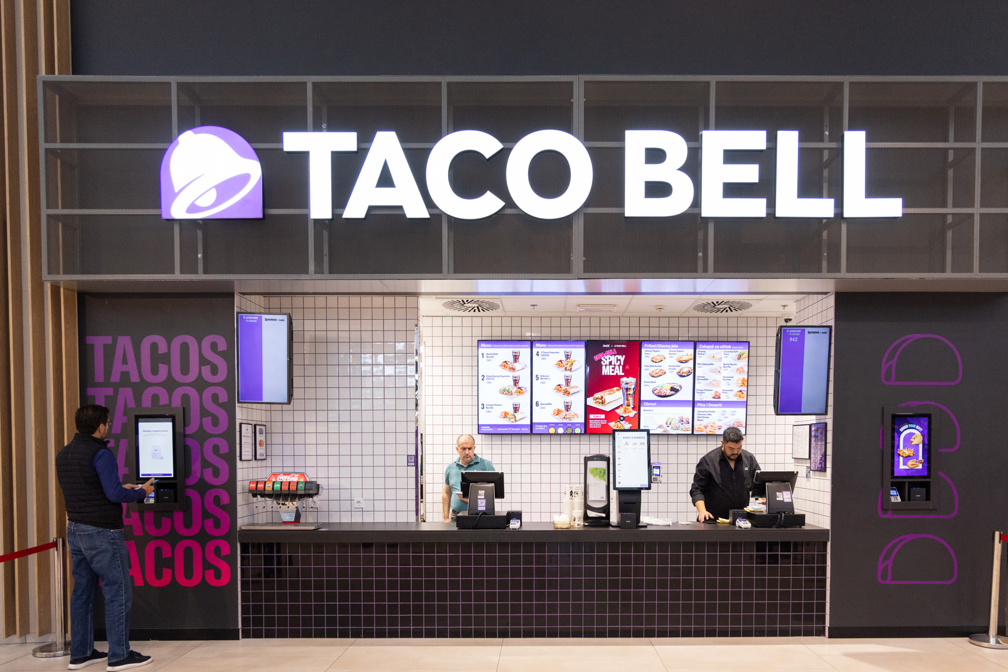 Bila sam na otvorenju prvog Taco Bella u Hrvatskoj. Tu su i iskreni dojmovi