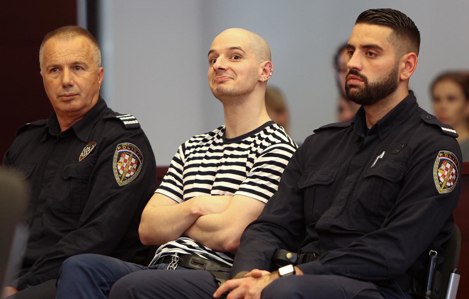 Zašto ljudi i dalje podržavaju Zavadlava? Sociolog: To je zapravo priča o državi
