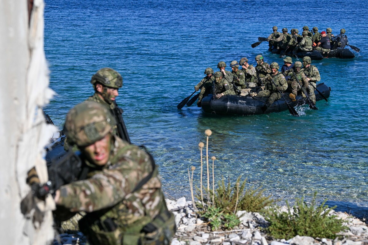 FOTO I VIDEO Pogledajte kako izgleda morska faza obuke za vojne vođe