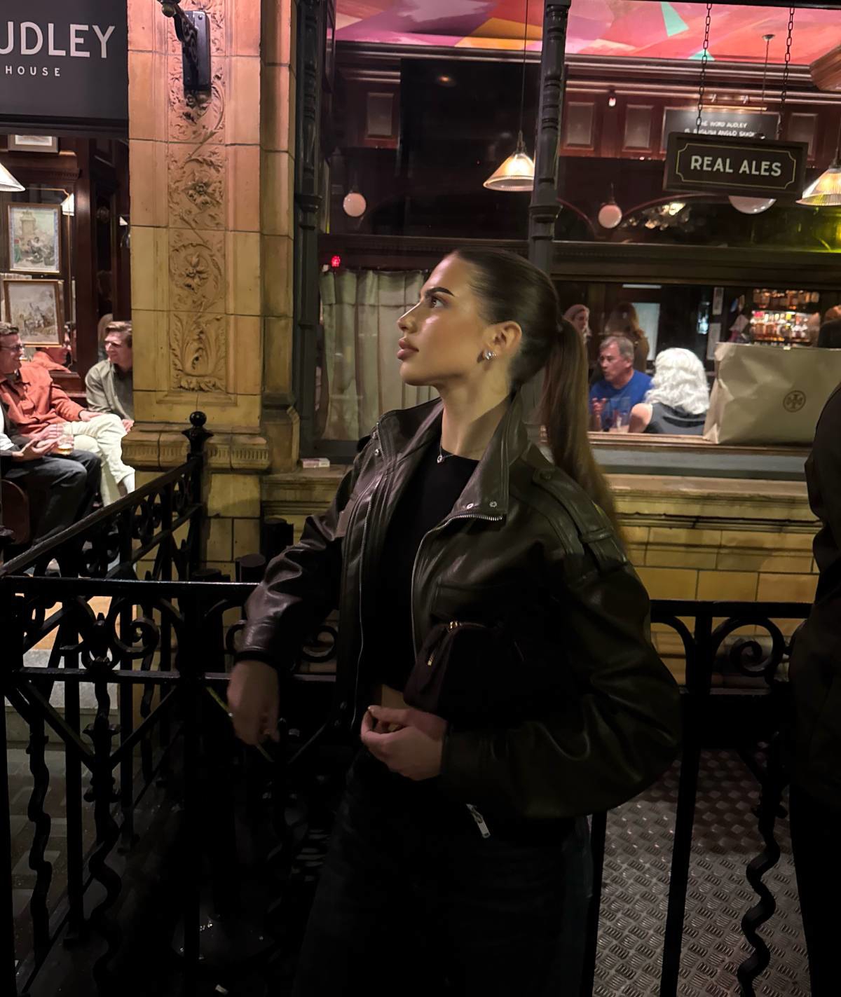 FOTO Jolina najstarija kći Iva otputovala u London, pokazala je kako provodi dane