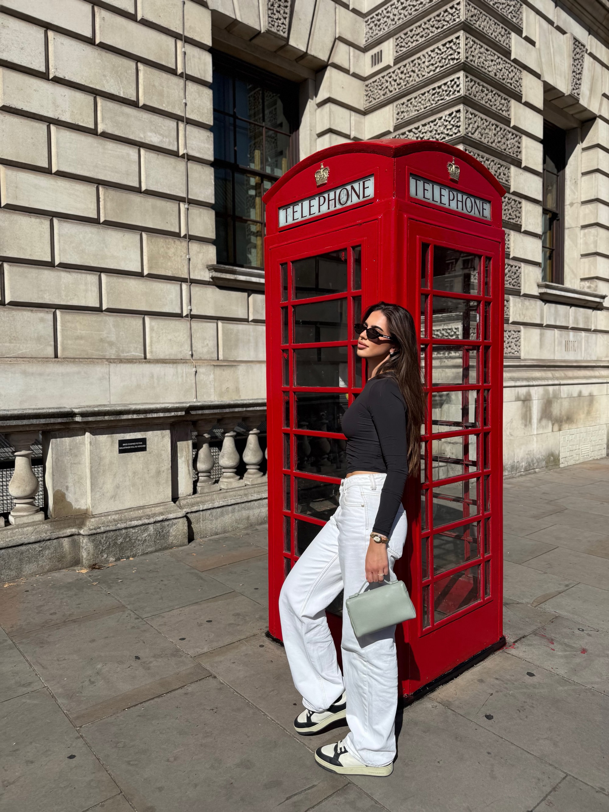 FOTO Jolina najstarija kći Iva otputovala u London, pokazala je kako provodi dane