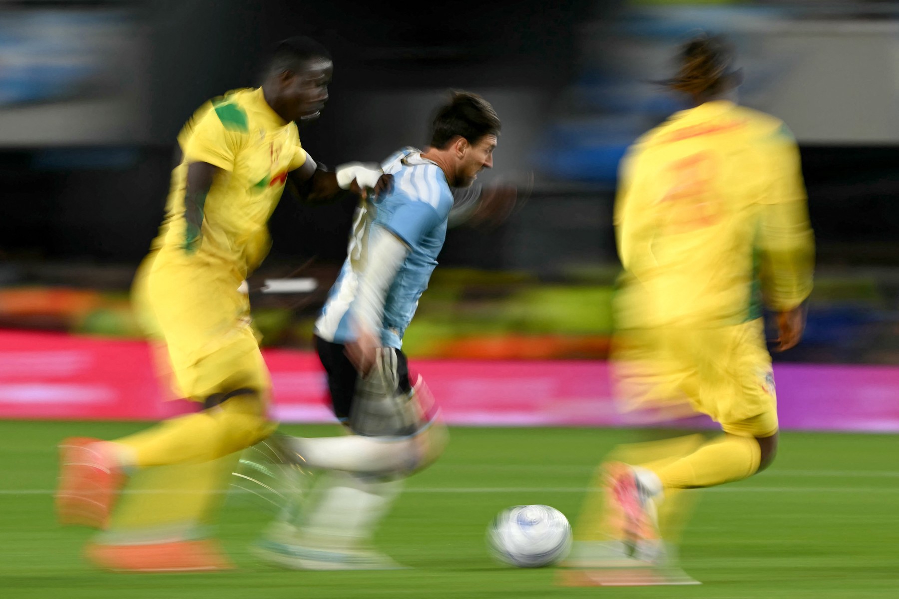Messi se od Argentine oprostio uz suze, gol i dvije asistencije. Pogledajte spektakl