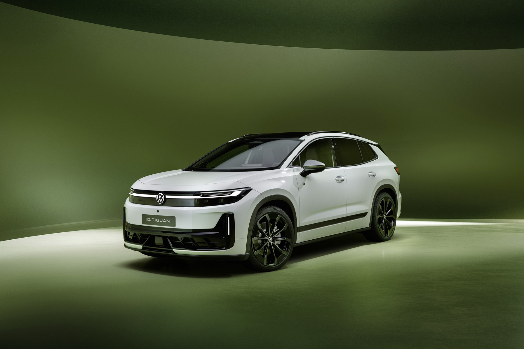 FOTO Volkswagen umirovio dva SUV-a. Novi ID. Tiguan vraća ono što su kupci tražili