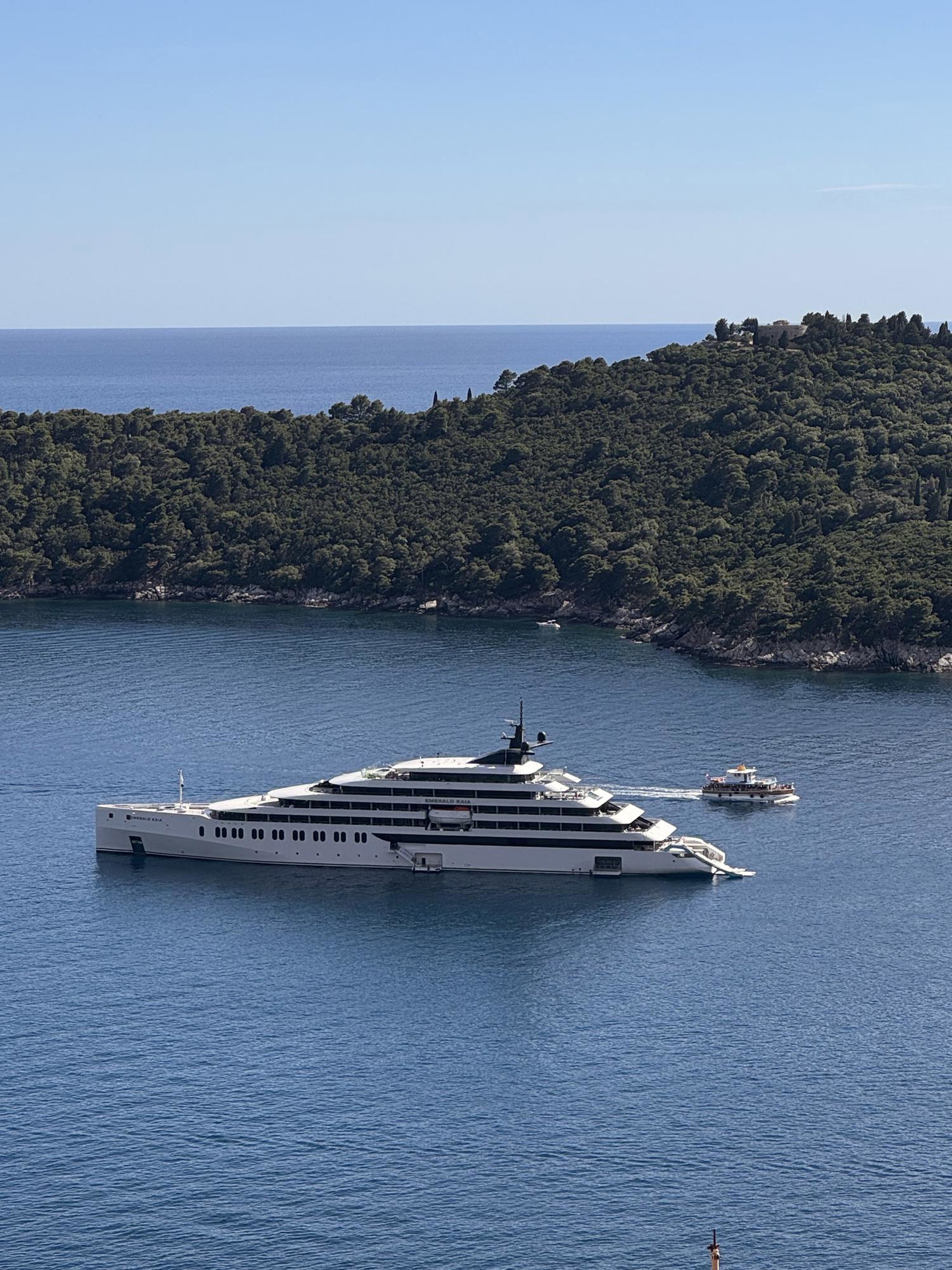 Pogled na Stari grad, more i Lokrum: U Dubrovniku se prodaje luksuzan stan