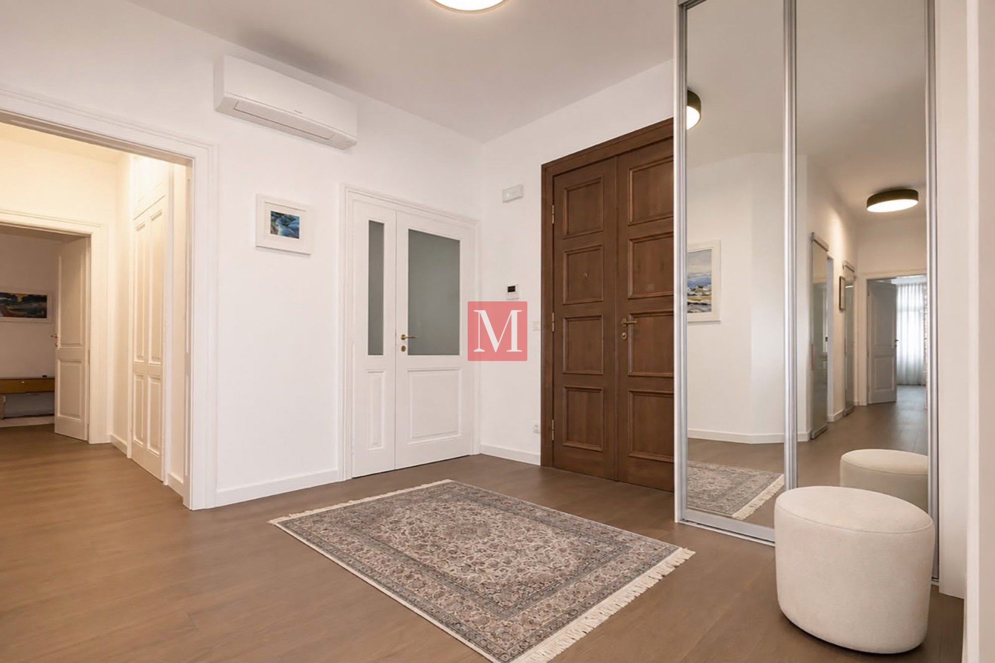 Zavirite u luksuzni građanski stan u centru Zagreba. Cijena? 930.000 €