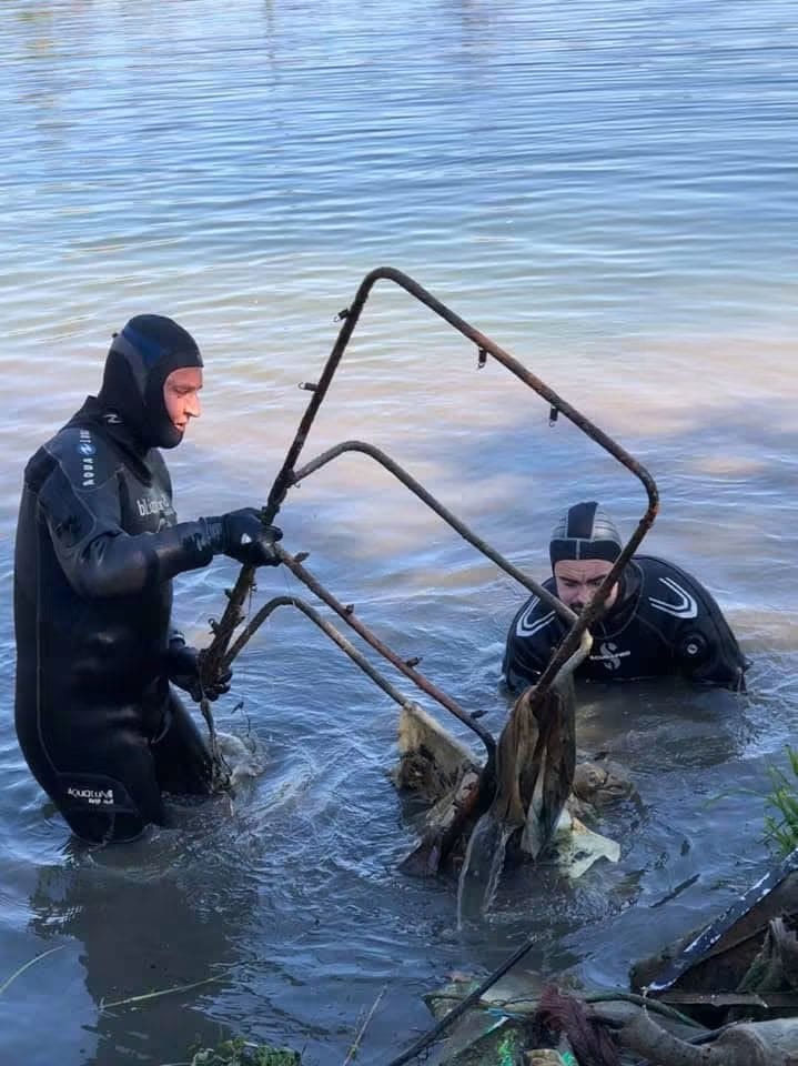 FOTO Iz zagrebačkih jezera Savica izvučeno 800 kilograma otpada