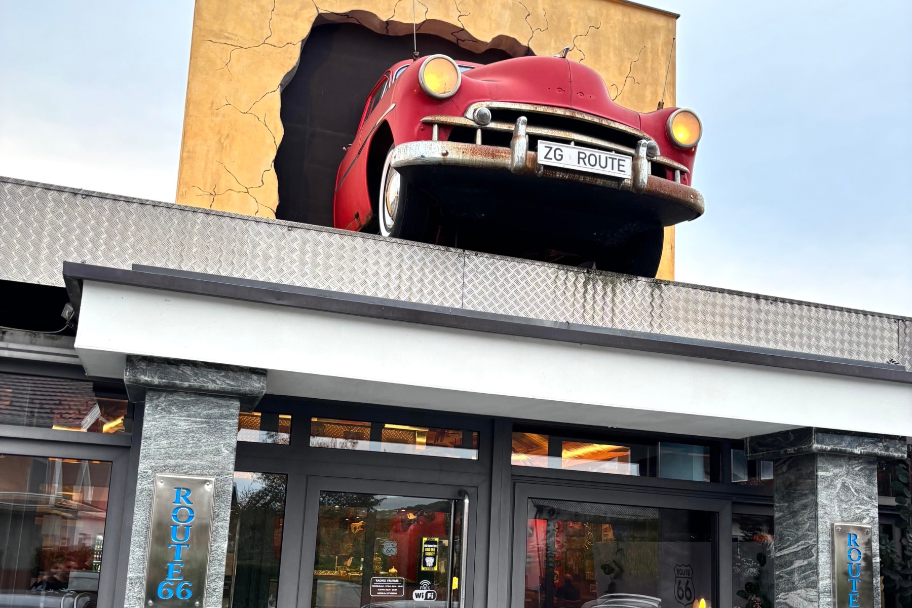 Pizzerija kraj Zagreba izgleda kao američka zalogajnica iz nekog drugog vremena