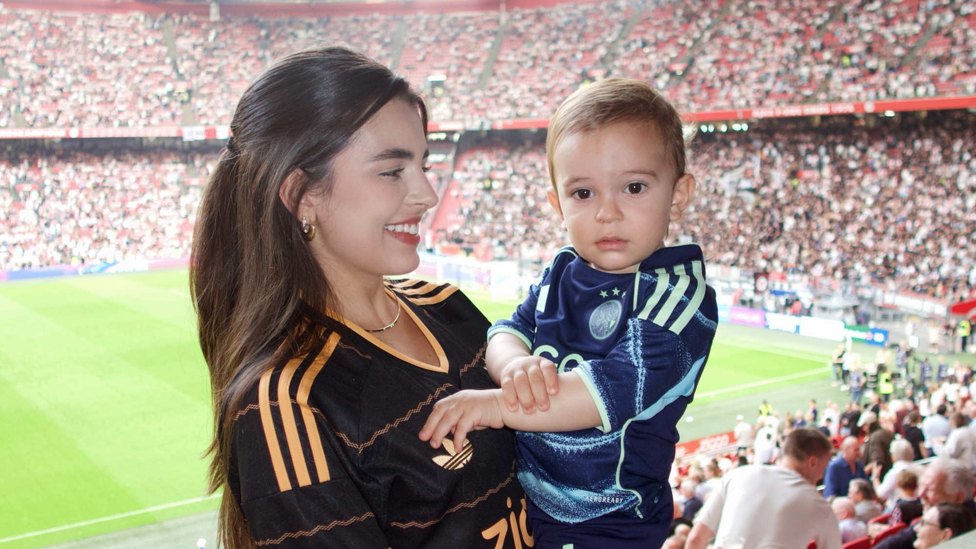 Tko su žene nogometaša Ajaxa koji stižu na Poljud? Među njima je milijarderova kći