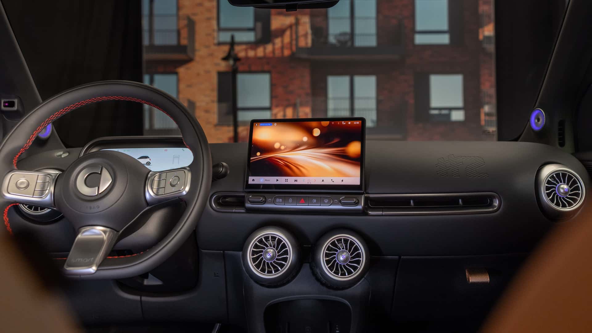 FOTO Smart vraća automobil koji ga je proslavio. Stiže i nabrijana Brabus verzija