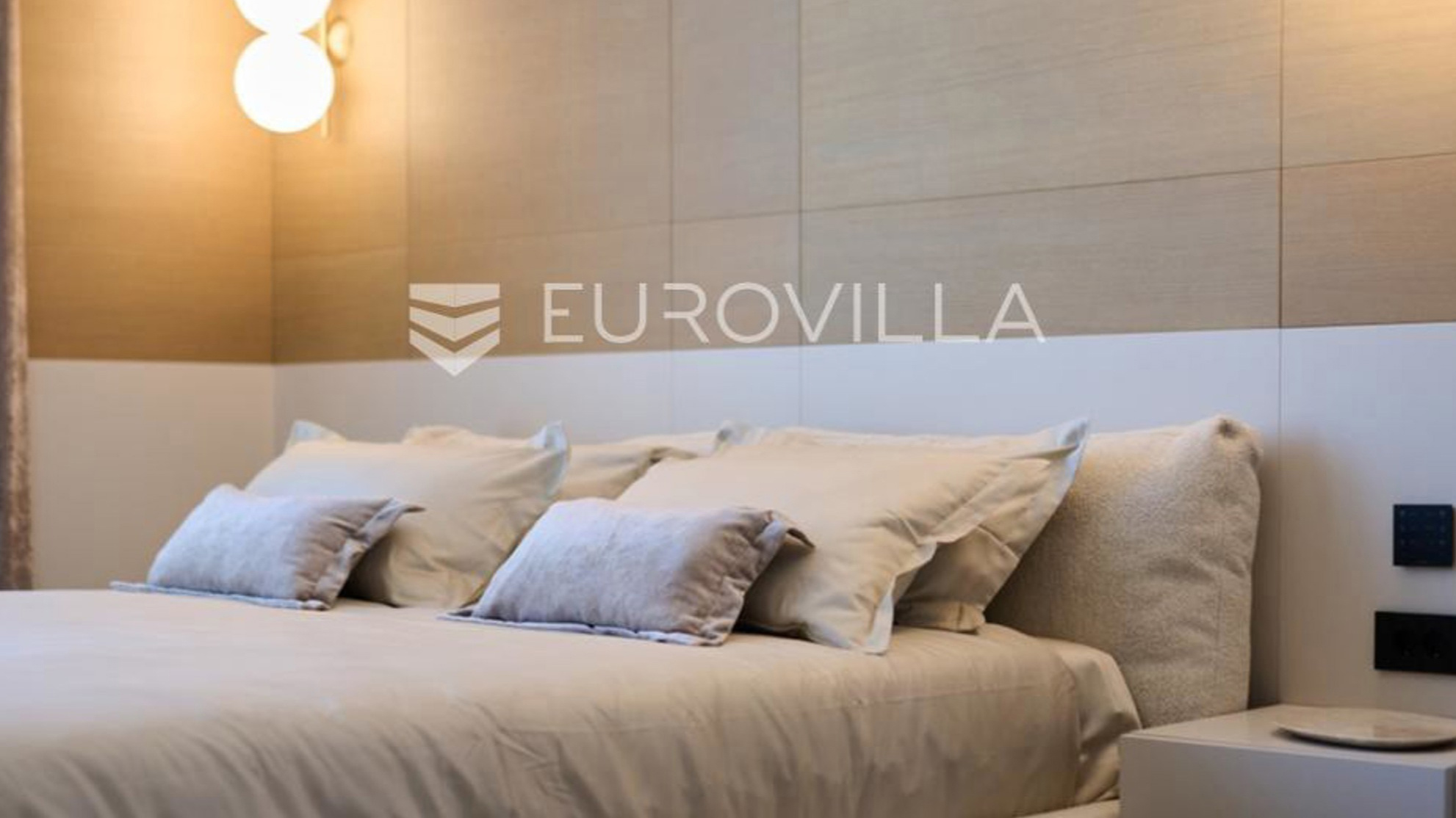 Četiri sobe, wellnes, teretana... Zavirite u istarsku vilu za skoro 5 milijuna eura