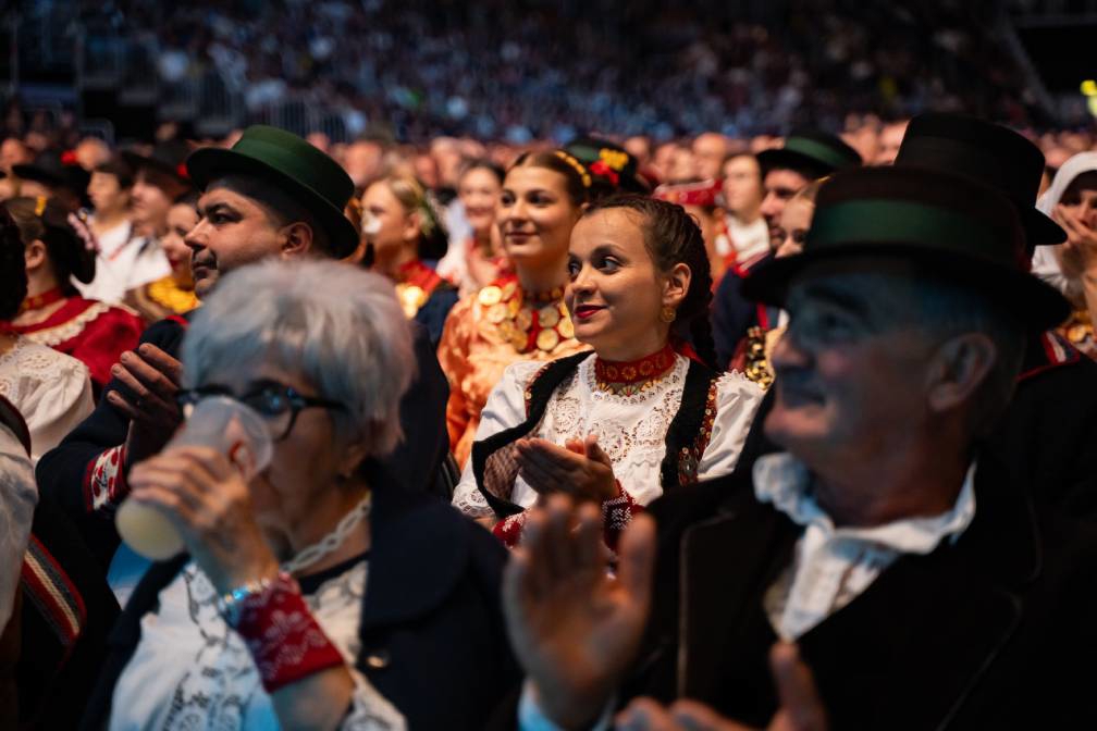 Šokačka rapsodija proslavila 20 godina u rasprodanoj Areni Zagreb