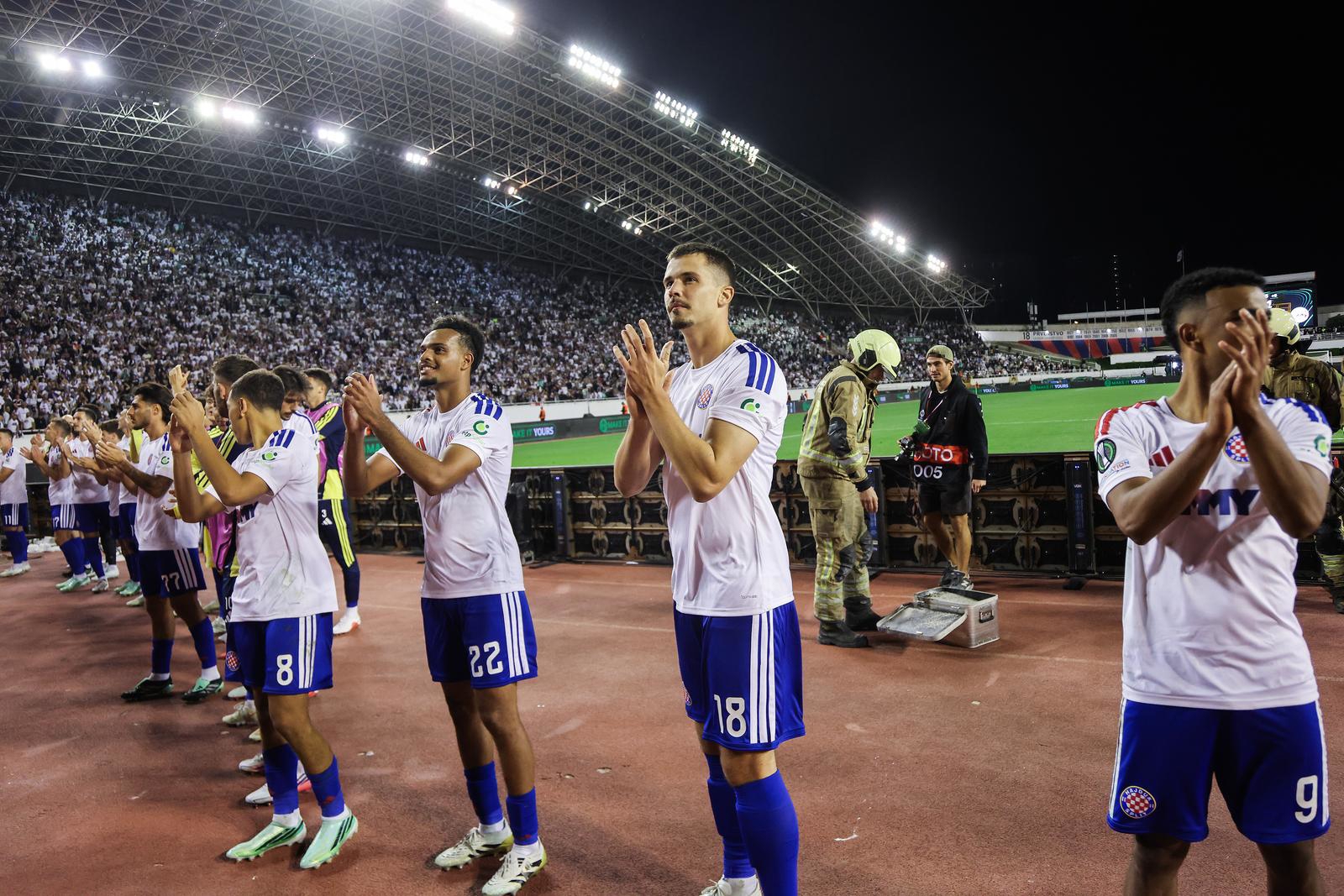 Kreteni iz Torcide Hajduku skoro oduzeli pobjedu protiv Ajaxa