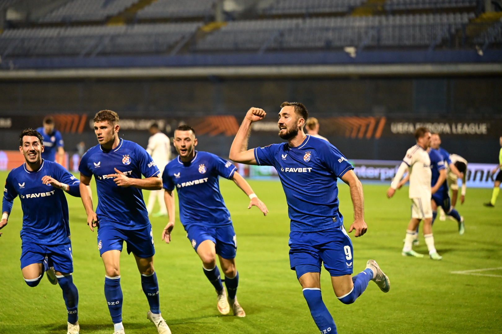 Dinamo pobijedio Anderlecht golom iz penala u 96. minuti