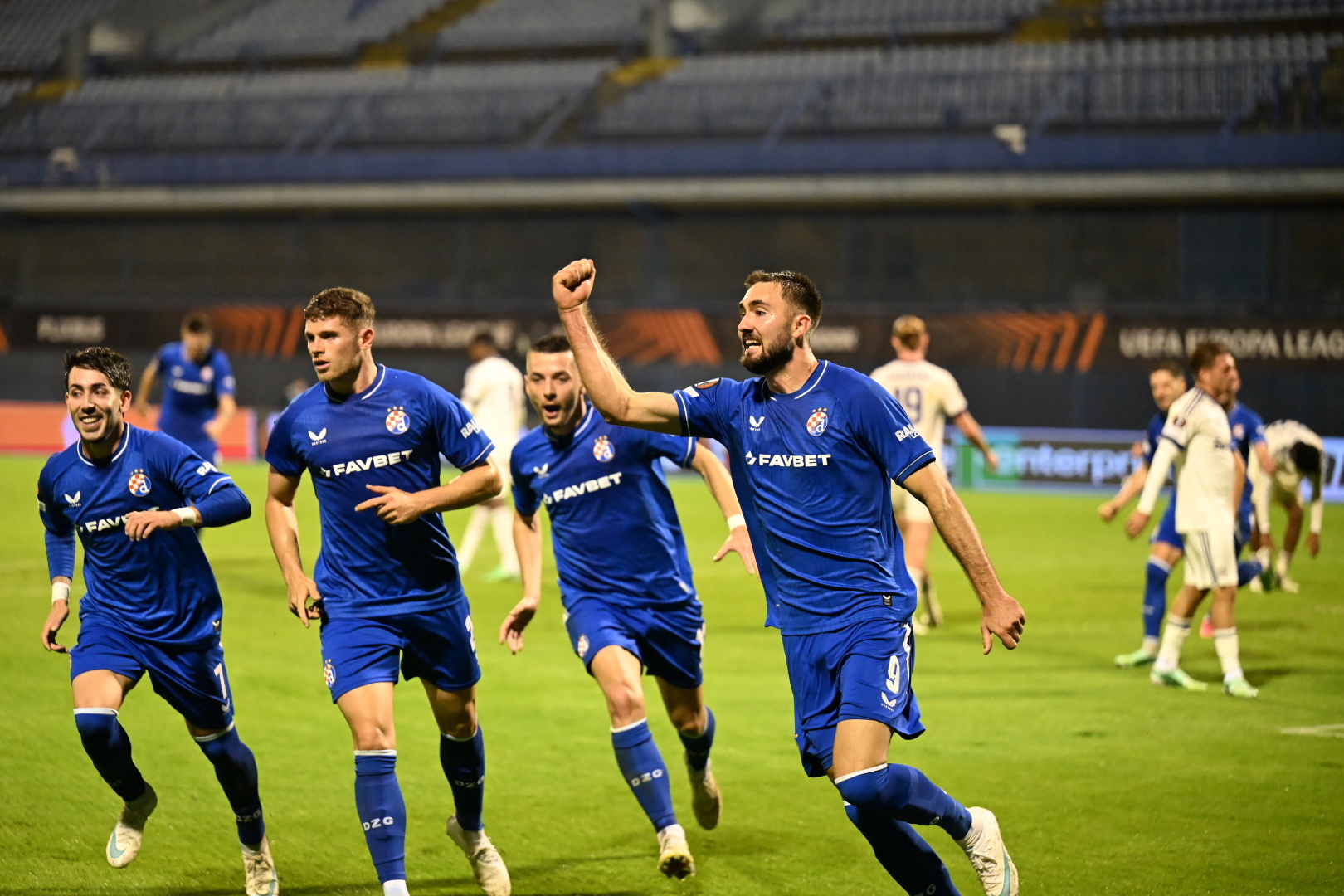 Dinamo pobijedio Anderlecht golom iz penala u 96. minuti