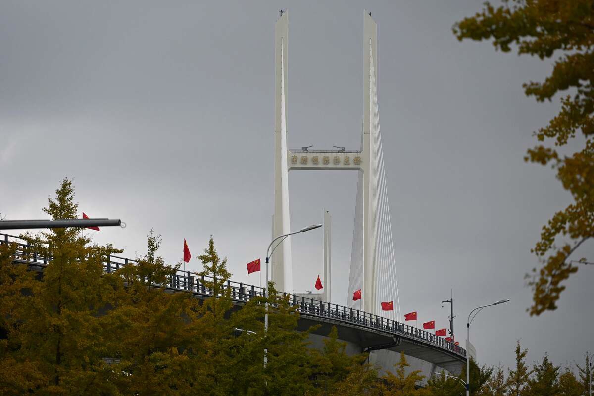FOTO Konačno otvoren novi most koji povezuje Sjevernu Koreju i Kinu