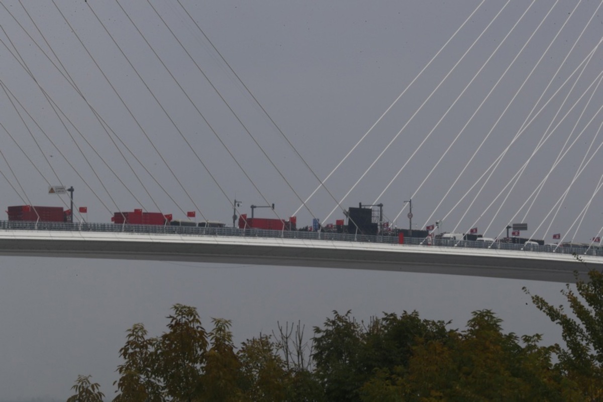 FOTO Konačno otvoren novi most koji povezuje Sjevernu Koreju i Kinu