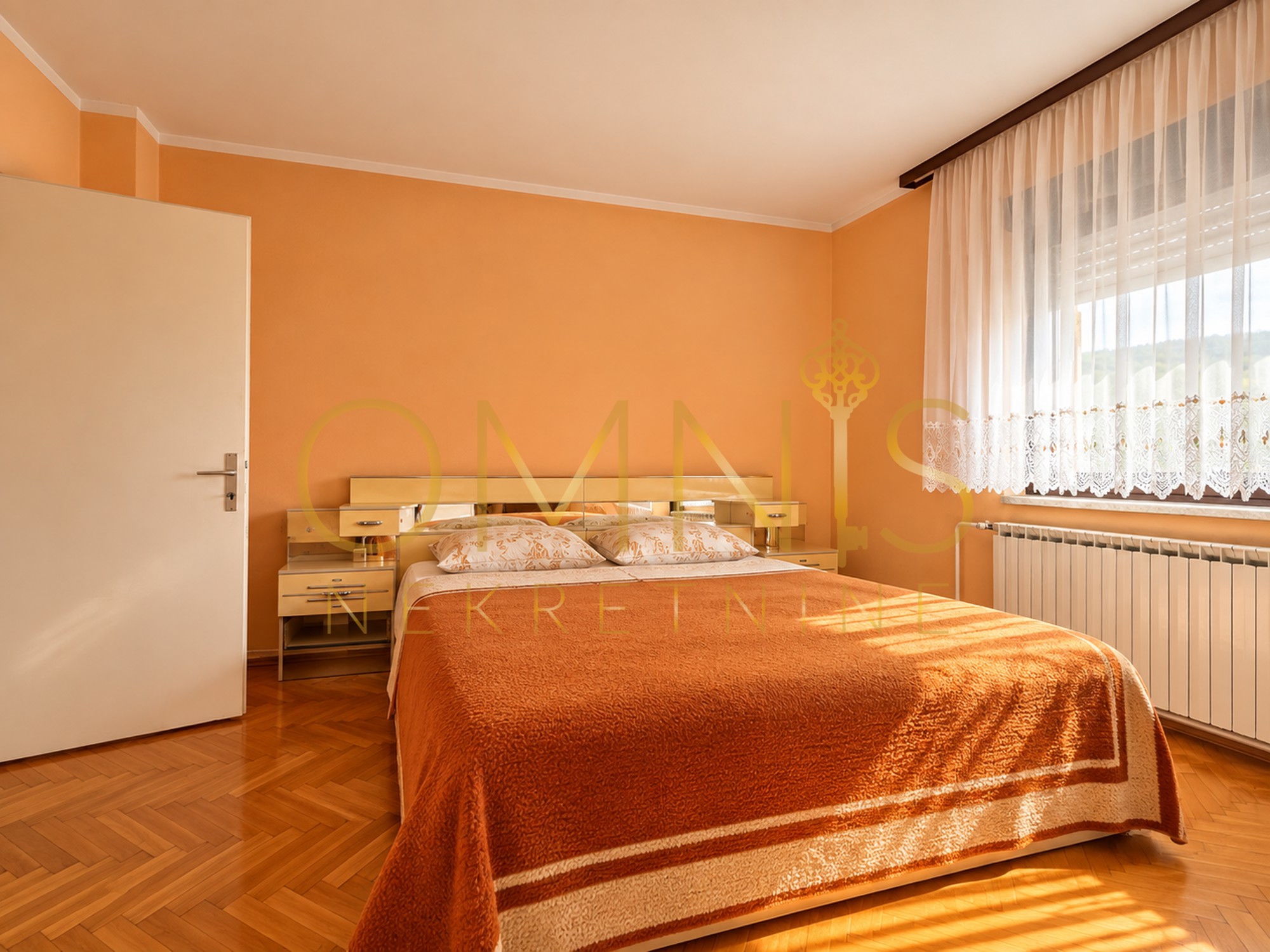 U Zagrebu se prodaje kuća od 260 kvadrata s bazenom. Cijena je 185.000 €